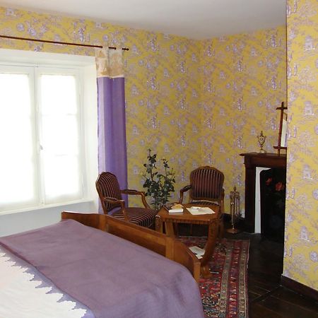 Domaine De La Dame De Lauriere Bed & Breakfast Solignac Luaran gambar
