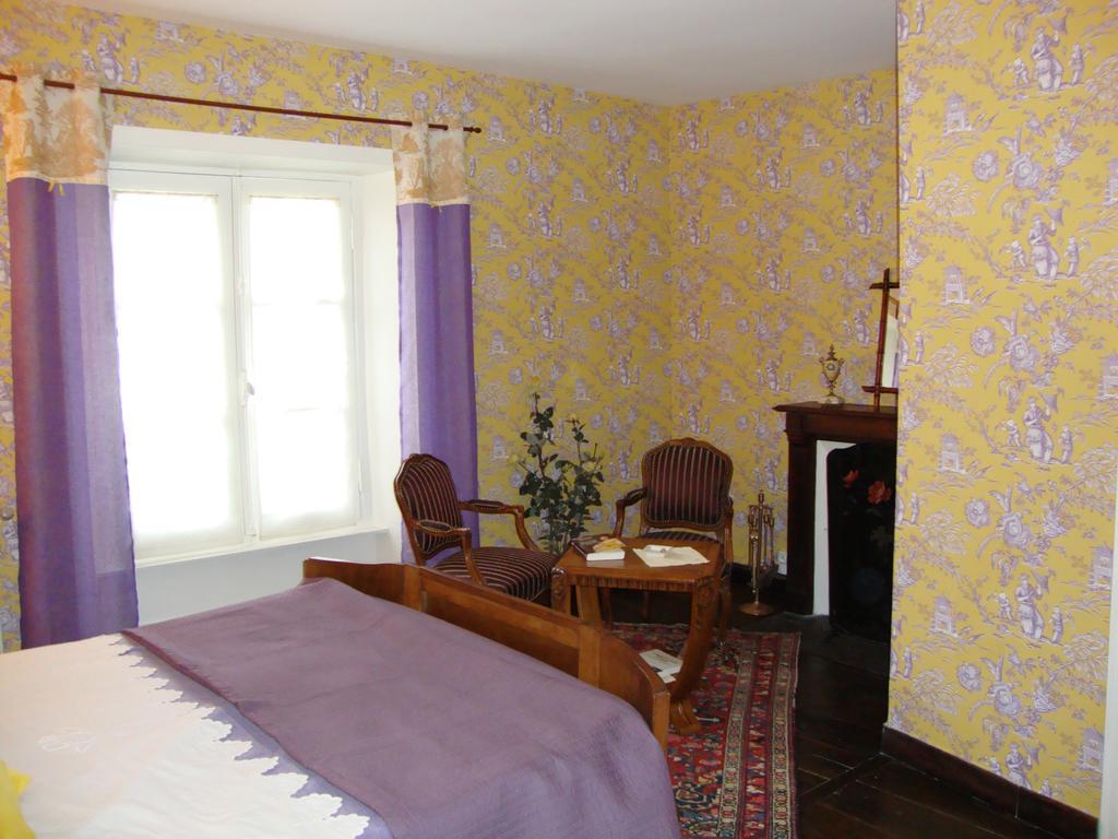 Domaine De La Dame De Lauriere Bed & Breakfast Solignac Luaran gambar