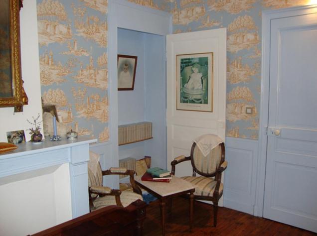 Domaine De La Dame De Lauriere Bed & Breakfast Solignac Bilik gambar