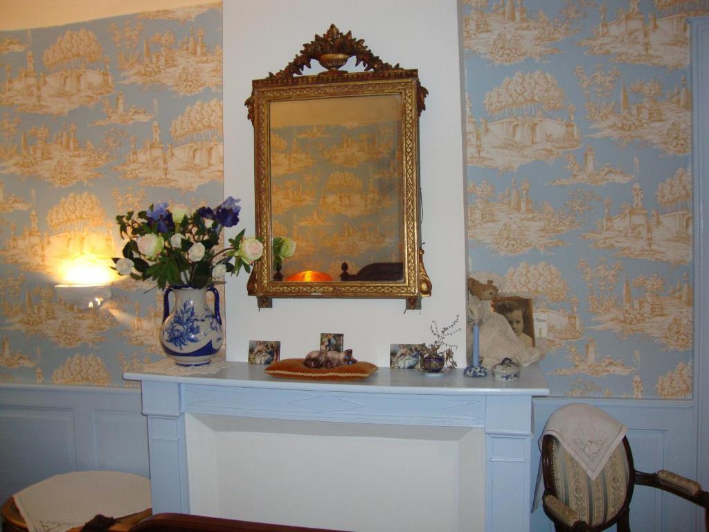 Domaine De La Dame De Lauriere Bed & Breakfast Solignac Bilik gambar