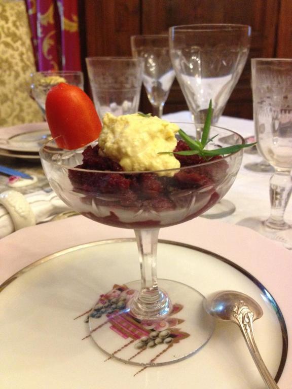 Domaine De La Dame De Lauriere Bed & Breakfast Solignac Luaran gambar