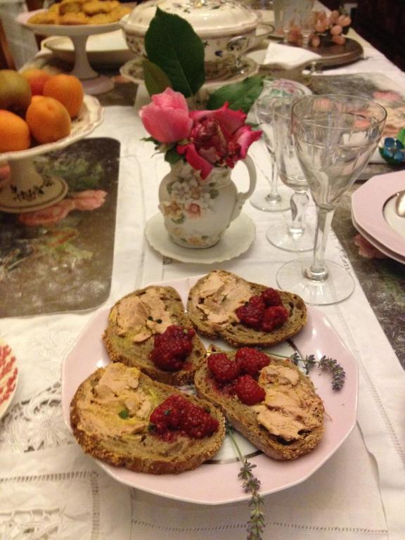 Domaine De La Dame De Lauriere Bed & Breakfast Solignac Luaran gambar