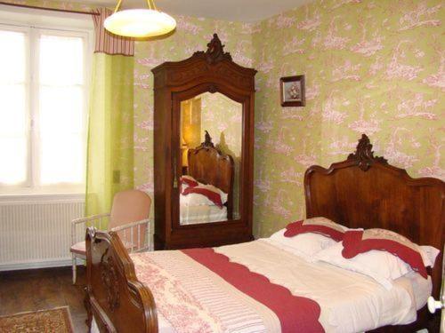 Domaine De La Dame De Lauriere Bed & Breakfast Solignac Bilik gambar