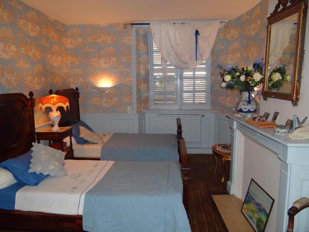Domaine De La Dame De Lauriere Bed & Breakfast Solignac Bilik gambar